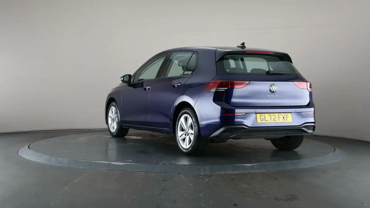 2022-volkswagen-golf-15-tsi-life-150ps-hatchback-big-64