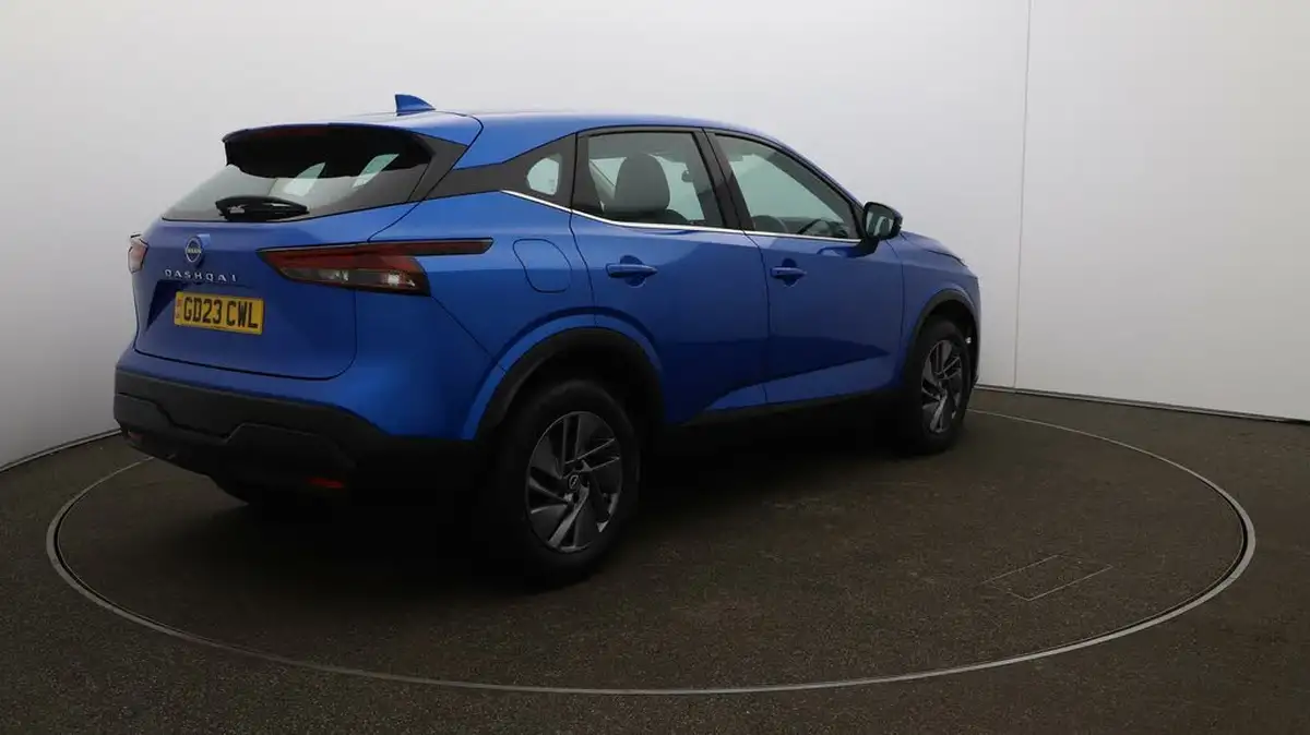 2023-nissan-qashqai-13-dig-t-acenta-premium-140ps-big-7