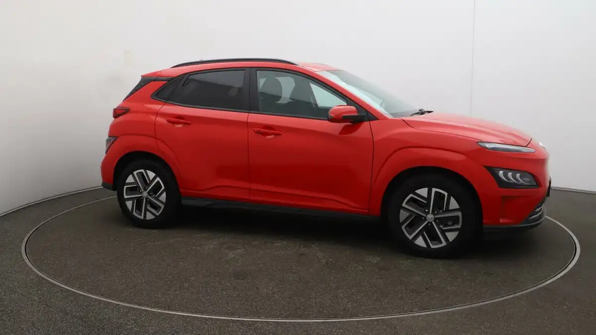 2022-hyundai-kona-e-premium-204ps-64kwh-7kw-obc-big-44