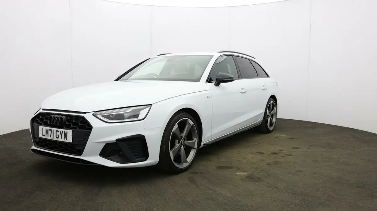 2021-audi-a4-avant-20-35-tfsi-black-edition-big-31