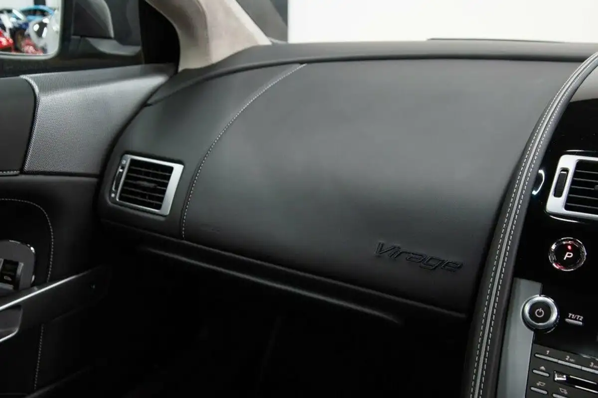 2012-aston-martin-virage-60-big-42