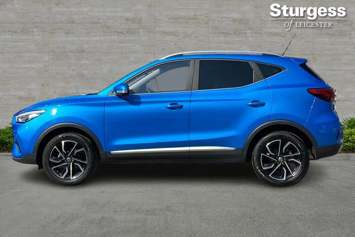 2023-mg-zs-suv-10t-gdi-exclusive-big-3