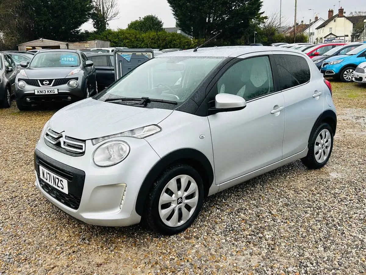 2021-citroen-c1-10-vti-urban-ride-big-4