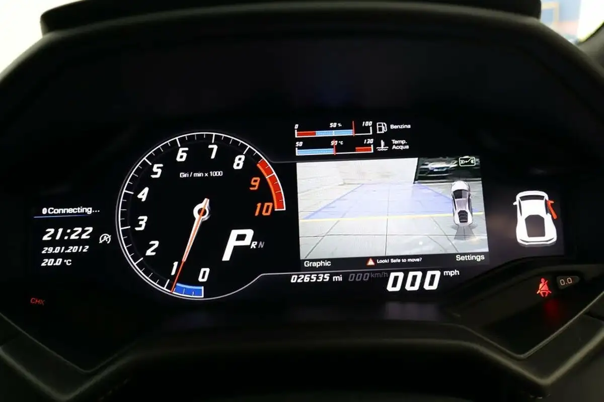 2015-lamborghini-huracan-52-lp-610-4-4wd-coupe-big-9