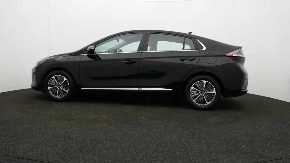 2022-hyundai-ioniq-16-gdi-premium-plug-in-hybrid-big-63