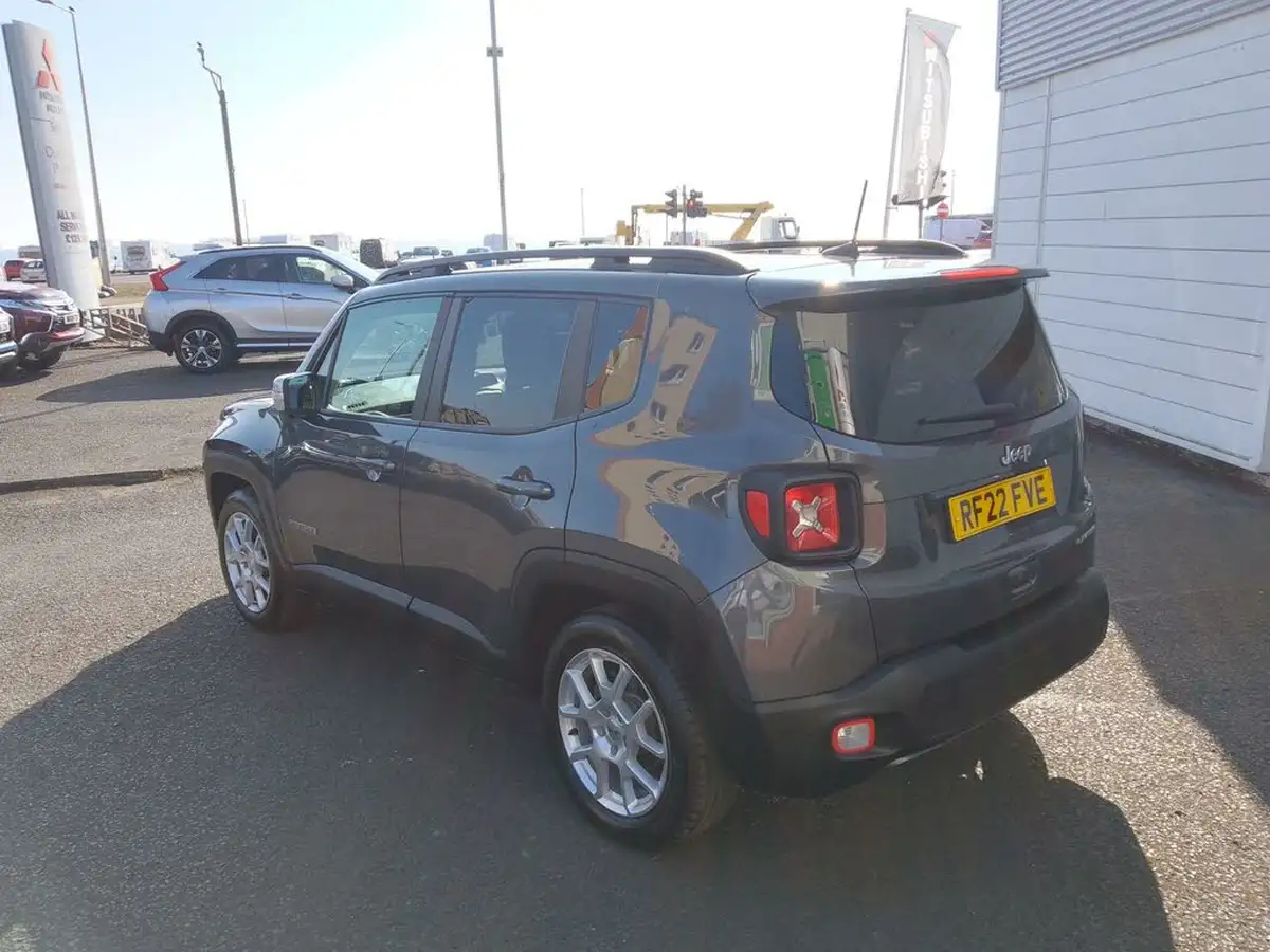 2022-jeep-renegade-10-gse-limited-big-6