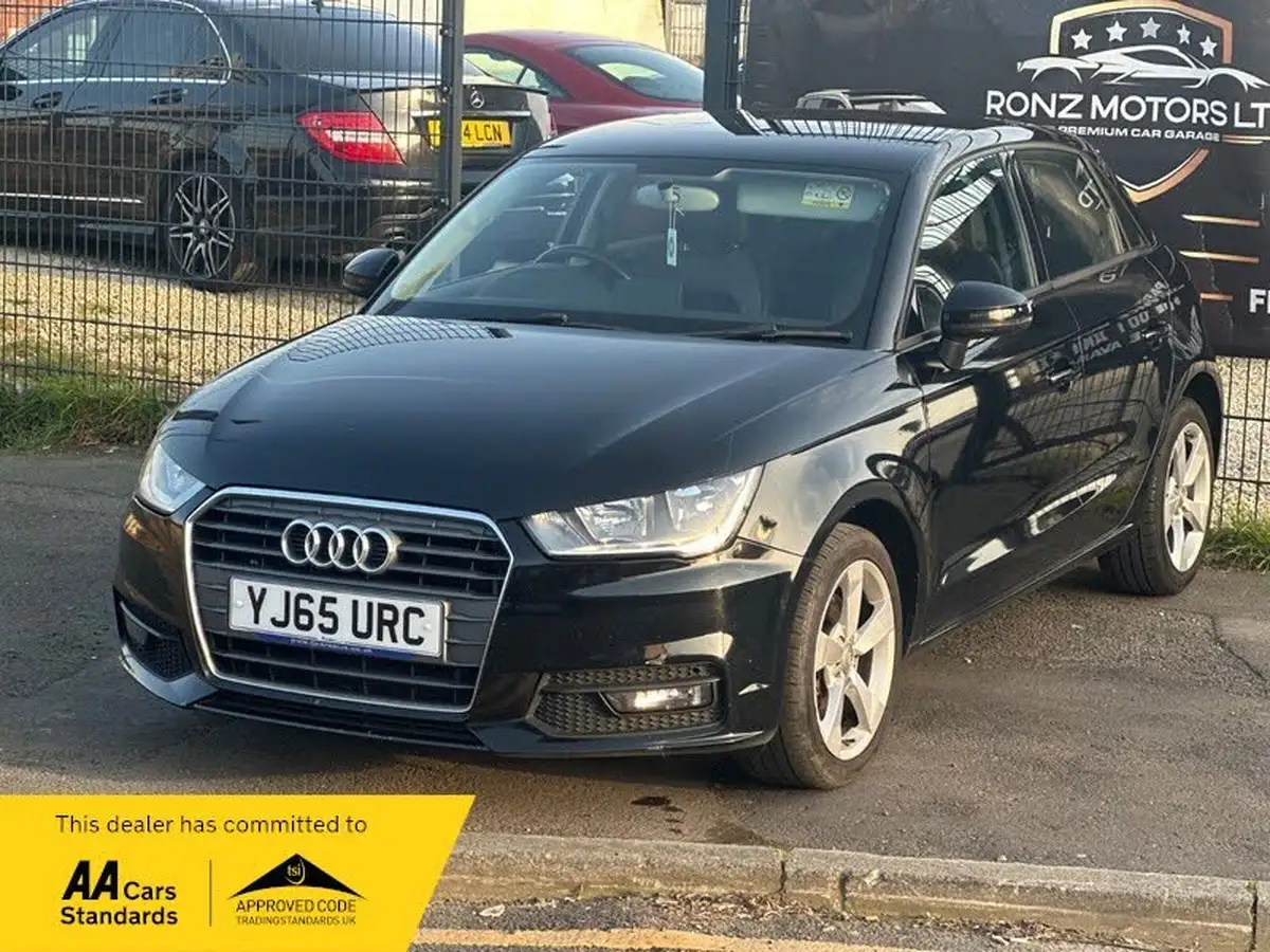2015-audi-a1-16tdi-sportback-5d-big-1
