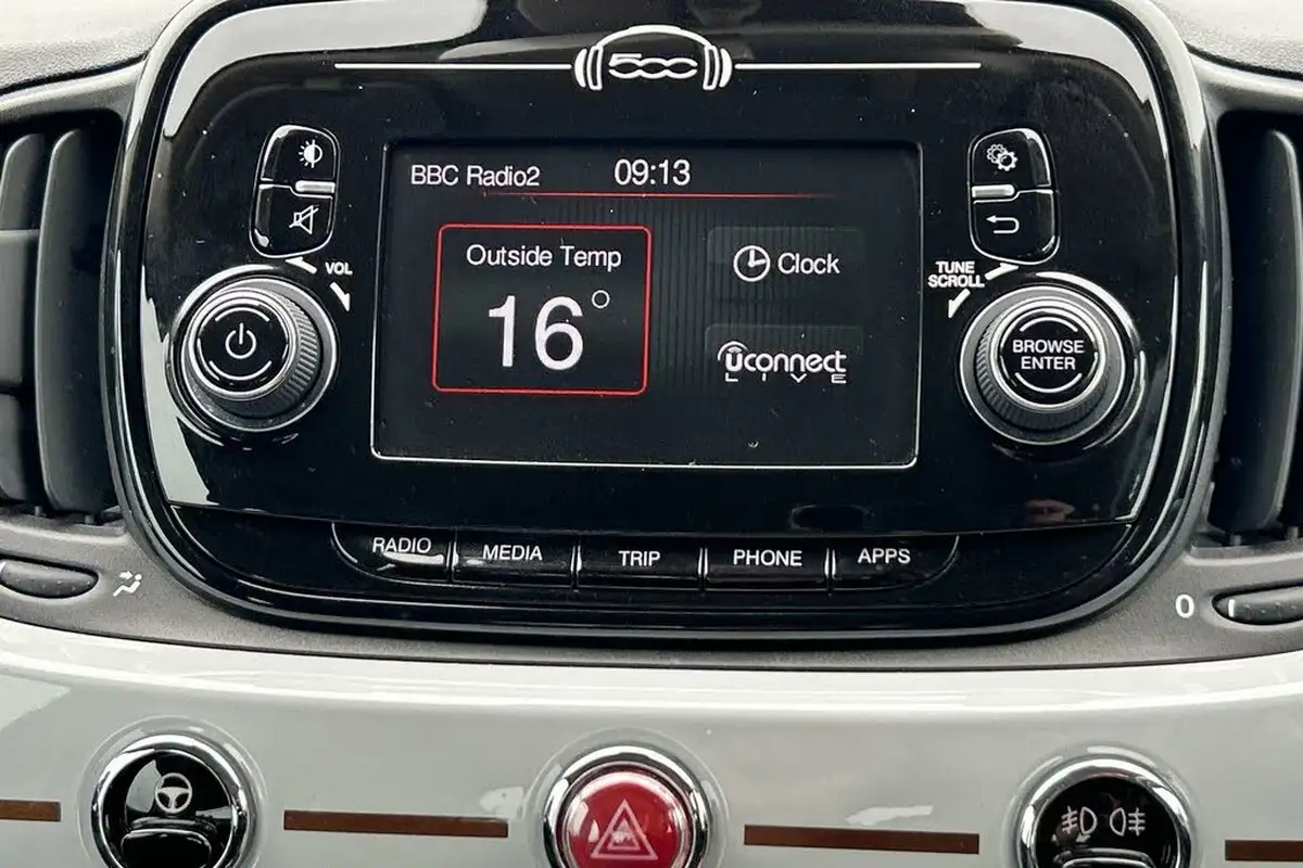 2020-fiat-500c-12-collezione-fall-big-10