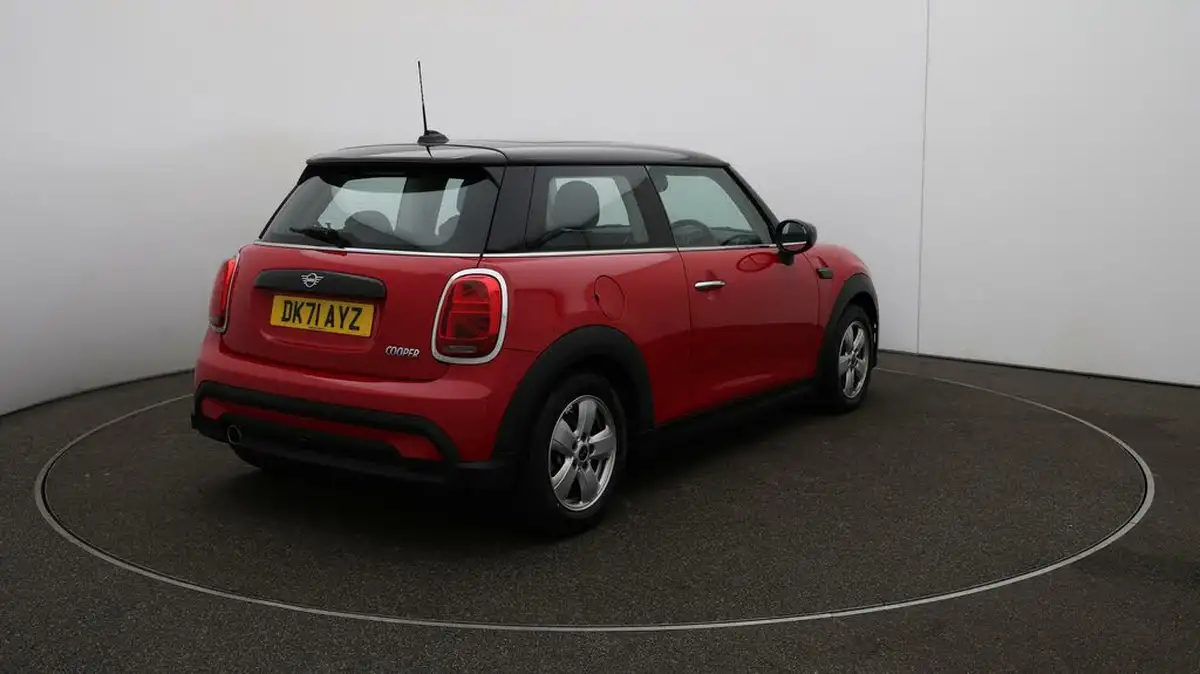 2021-mini-cooper-15-cooper-classic-hatchback-3d-auto-big-7