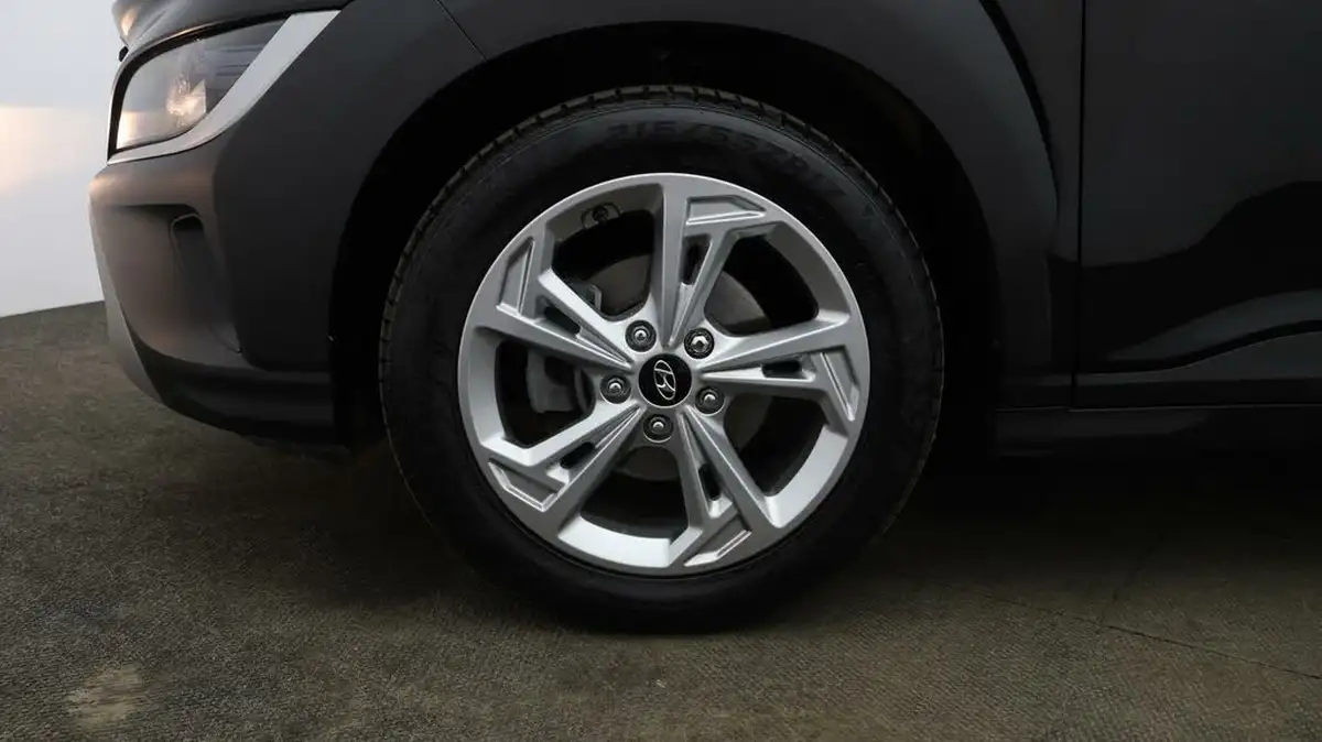 2022-hyundai-kona-10-t-gdi-se-connect-big-17