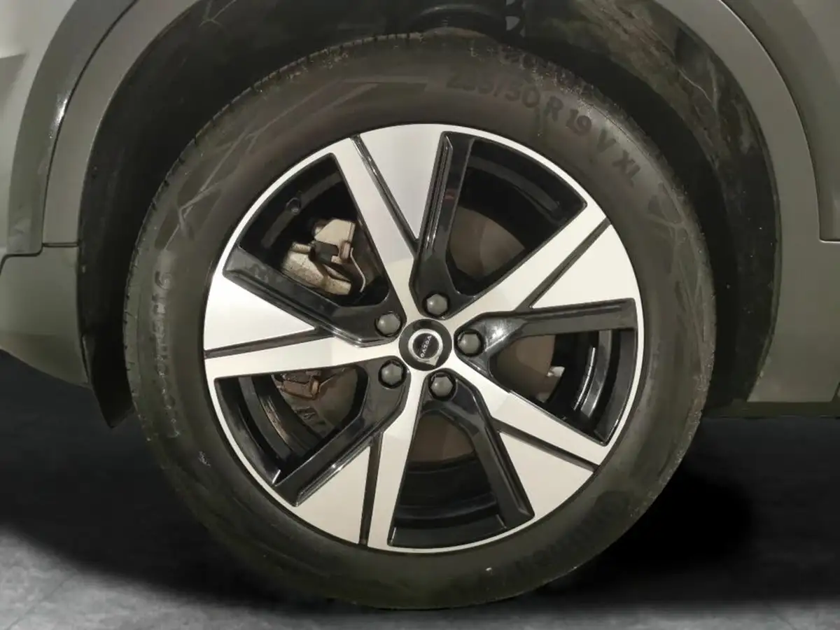 2021-volvo-xc40-e-twin-recharge-plus-big-17