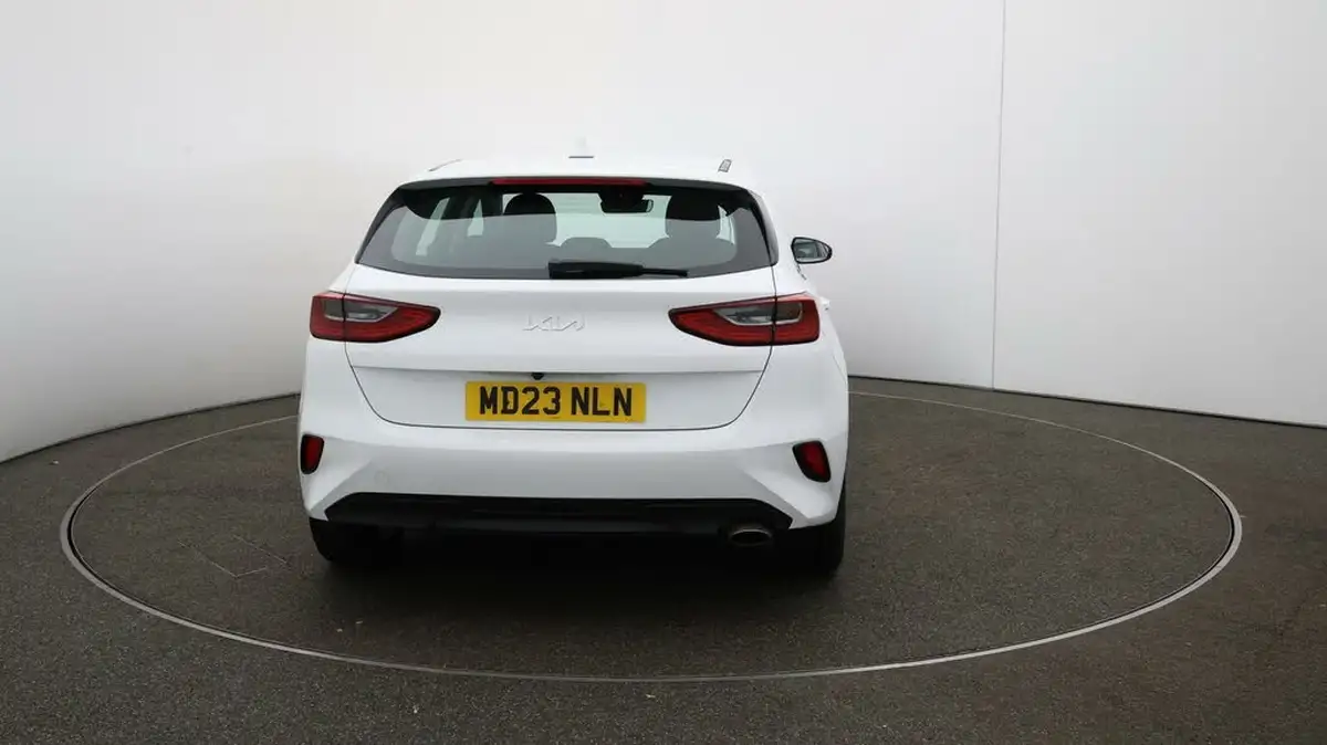 2023-kia-ceed-15-t-gdi-2-158bhp-non-adap-hatchback-big-54