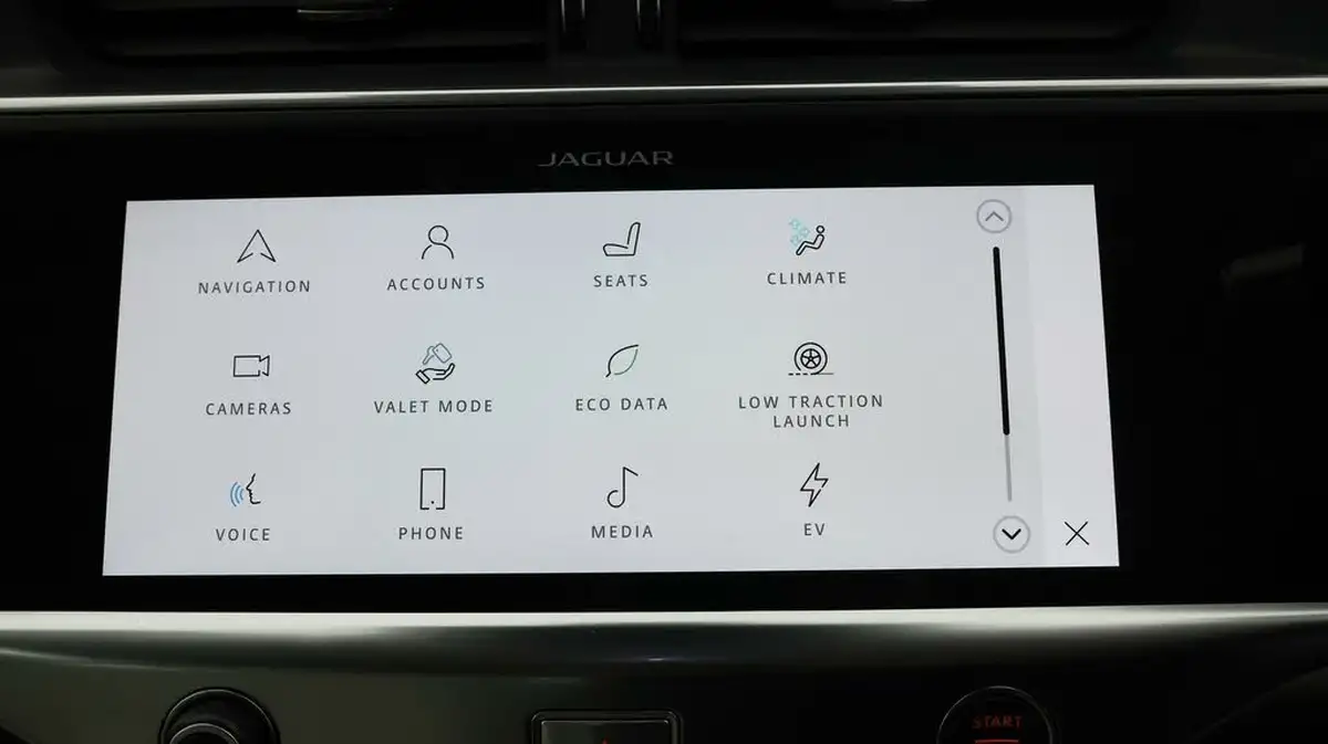 2021-jaguar-i-pace-ev400-se-big-10