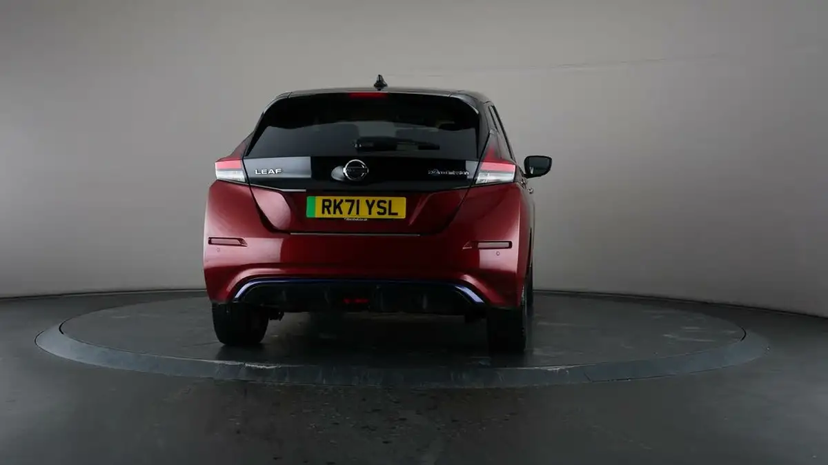 2021-nissan-leaf-e-e-tekna-big-71