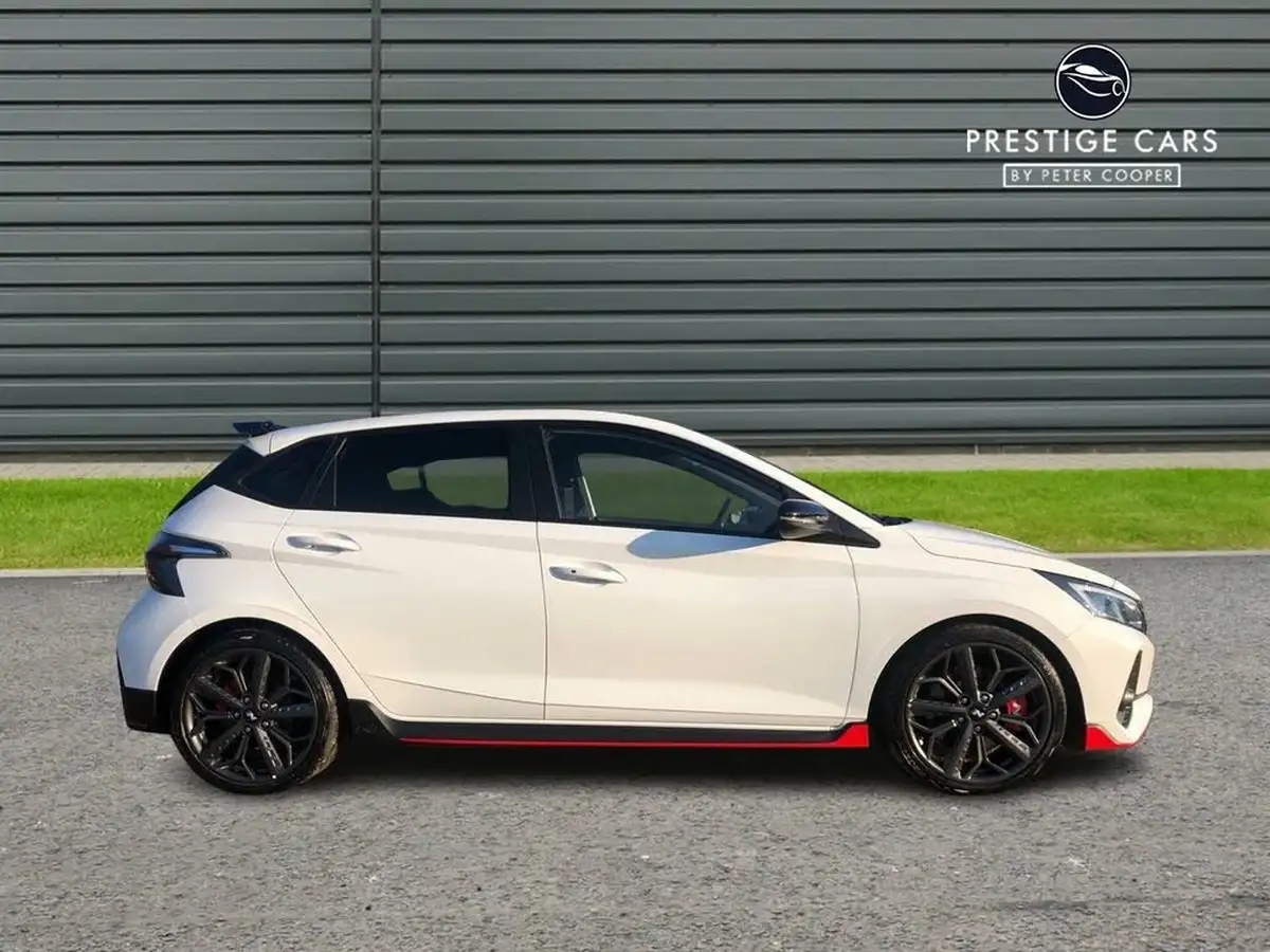 2022-hyundai-i20-n-16-t-gdi-big-3