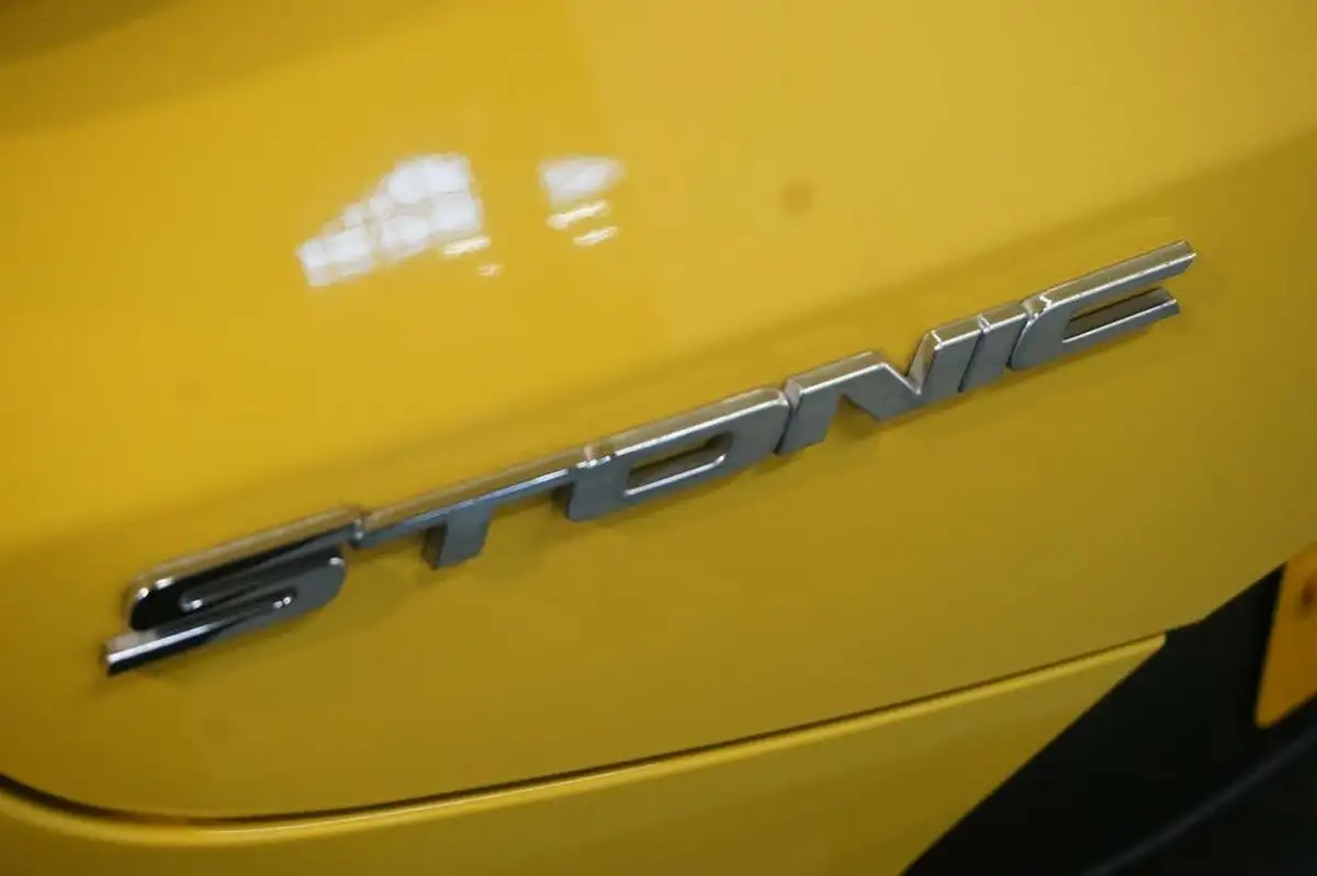 2020-kia-stonic-10-t-gdi-4-big-24