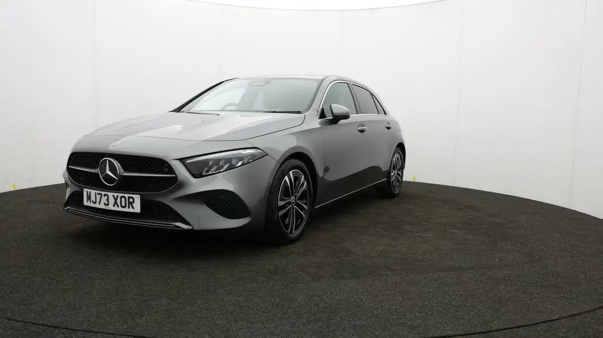 2023-mercedes-benz-a-class-big-56