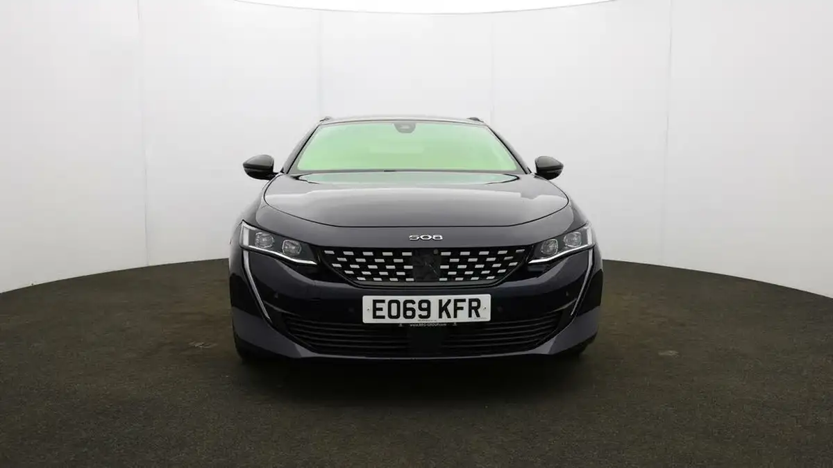2019-peugeot-508-sw-16-puretech-first-edition-big-42