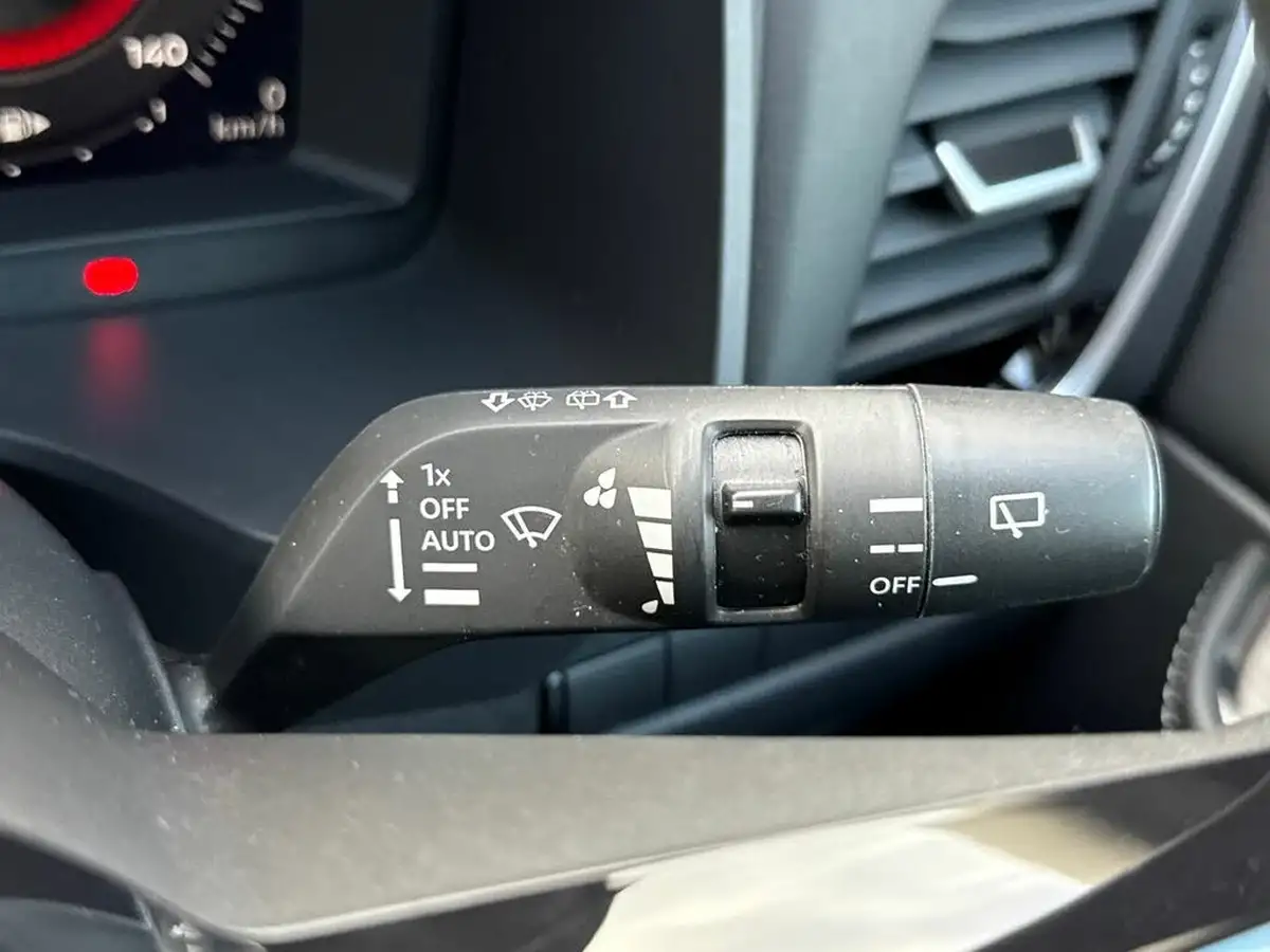 2022-nissan-qashqai-15-n-connecta-big-51