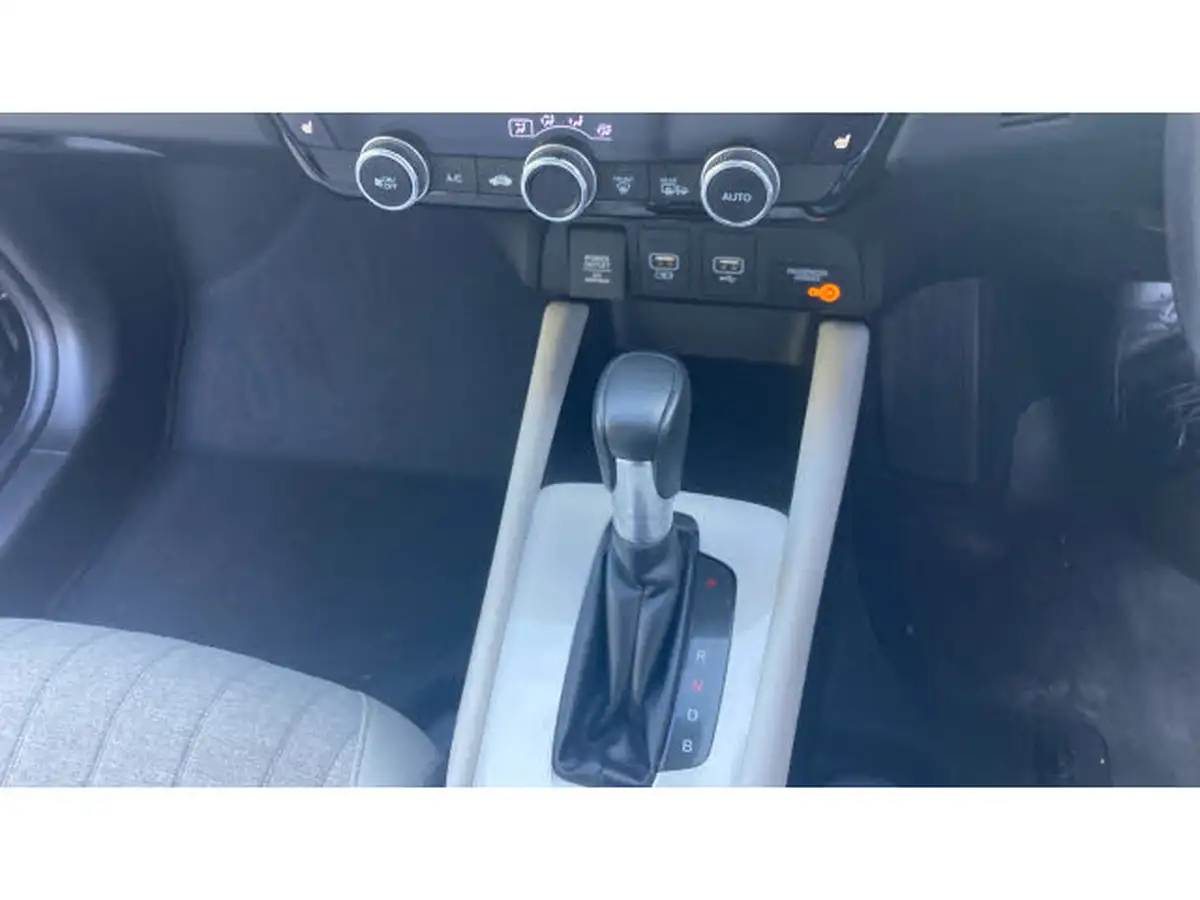2021-honda-jazz-15-i-mmd-ex-107ps-big-12