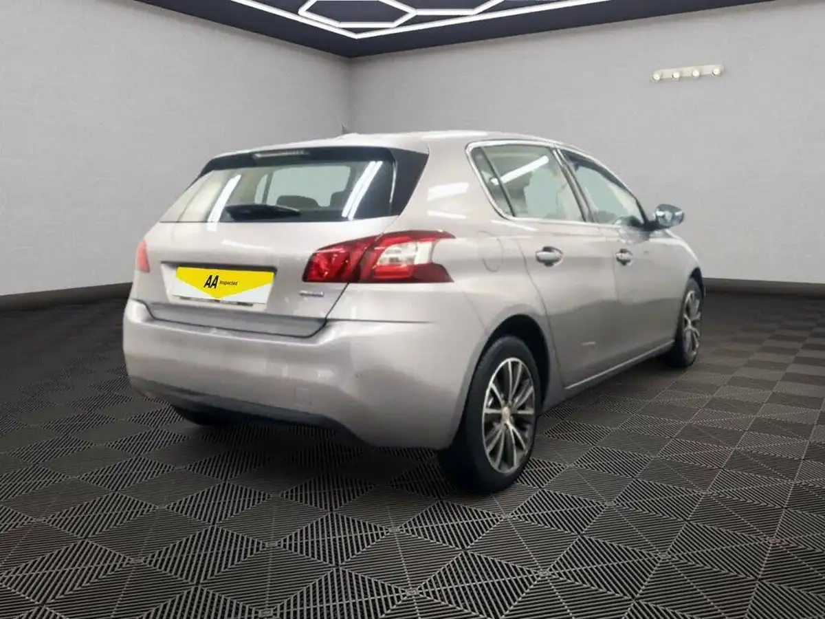 2016-peugeot-308-16-bluehdi-allure-16-bluehdi-big-3