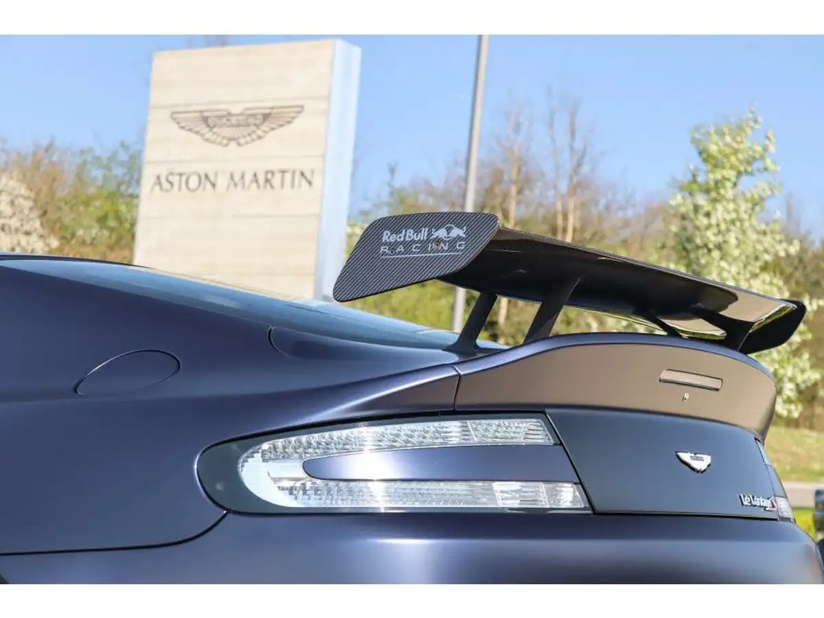 2018-aston-martin-vantage-59-v12-vantage-s-coupe-sportshift-iii-big-25