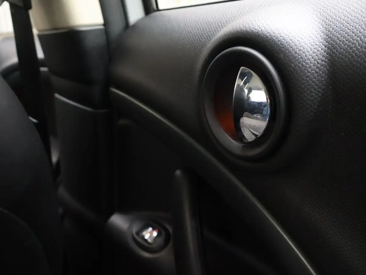 2015-mini-countryman-20td-cooper-sd-143bhp-all4-big-40