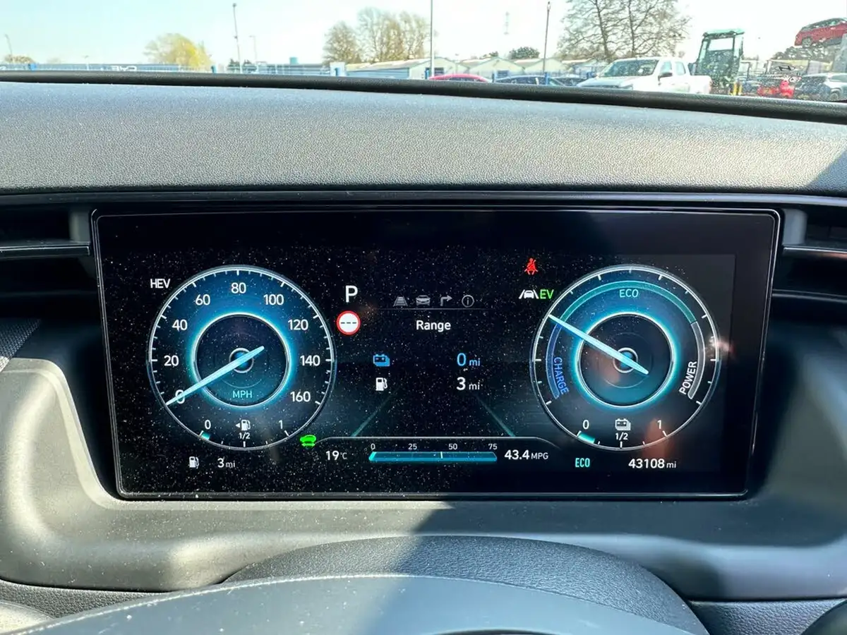 2022-hyundai-tucson-16-t-gdi-n-line-265ps-4wd-phev-auto-big-2