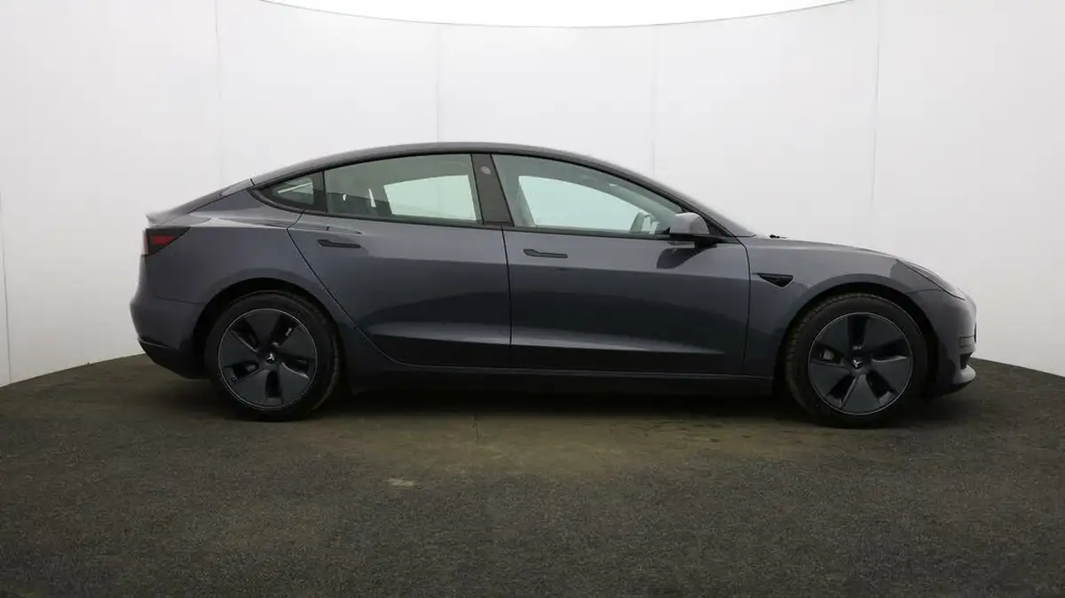 2021-tesla-model-3-e-standard-plus-big-49