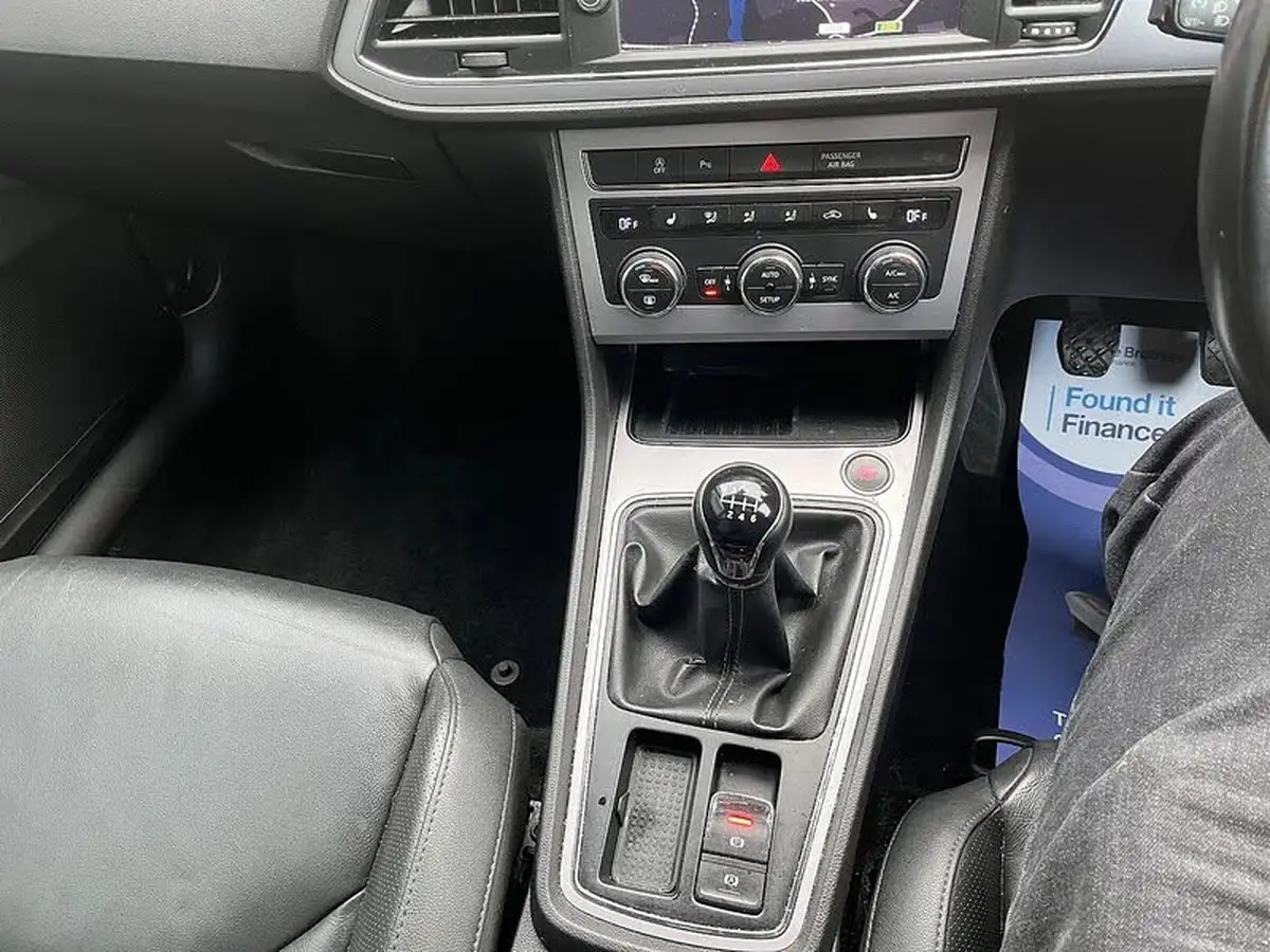 2018-seat-leon-20tdi-xcellence-technology-150ps-estate-big-35