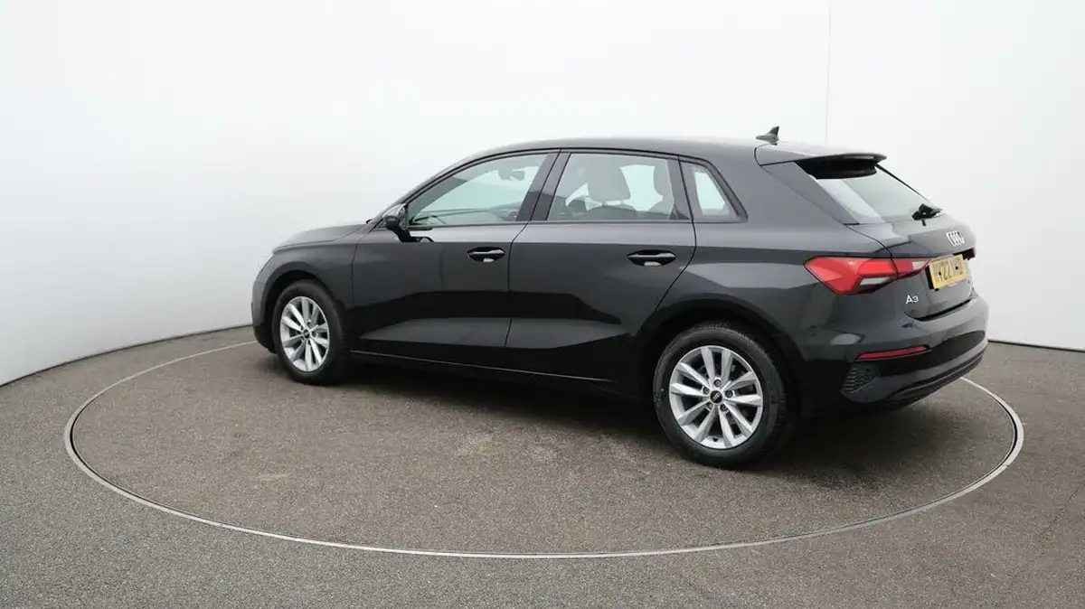 2022-audi-a3-10-30-tfsi-technik-s-tronic-big-32