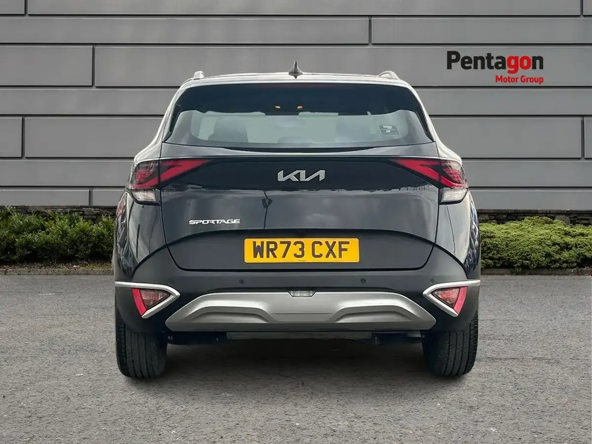 2023-kia-sportage-16-t-gdi-2-148bhp-big-13