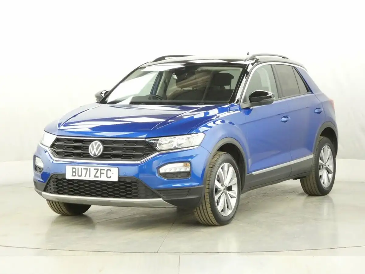 2021-volkswagen-t-roc-10-tsi-design-110ps-hatchback-5d-big-4