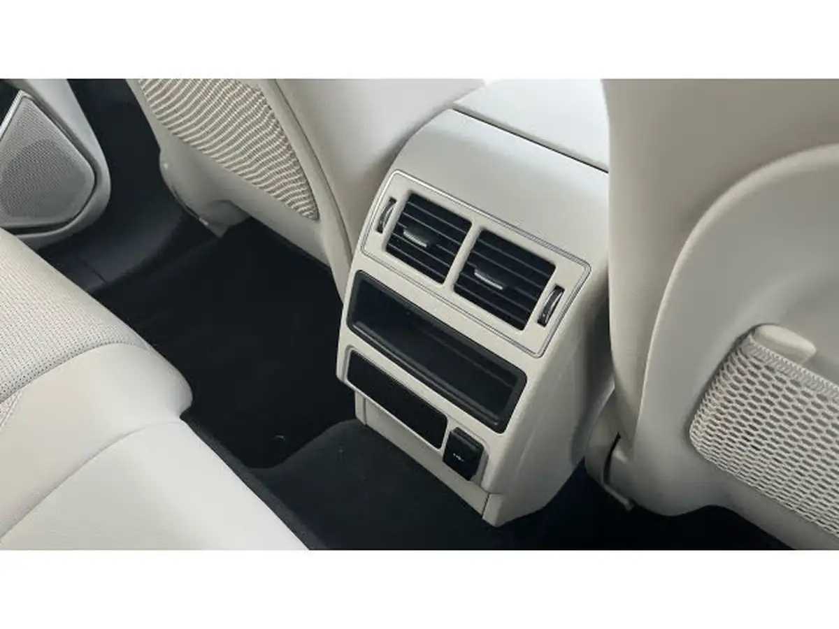 2022-jaguar-f-pace-20-p250-r-dynamic-se-big-17