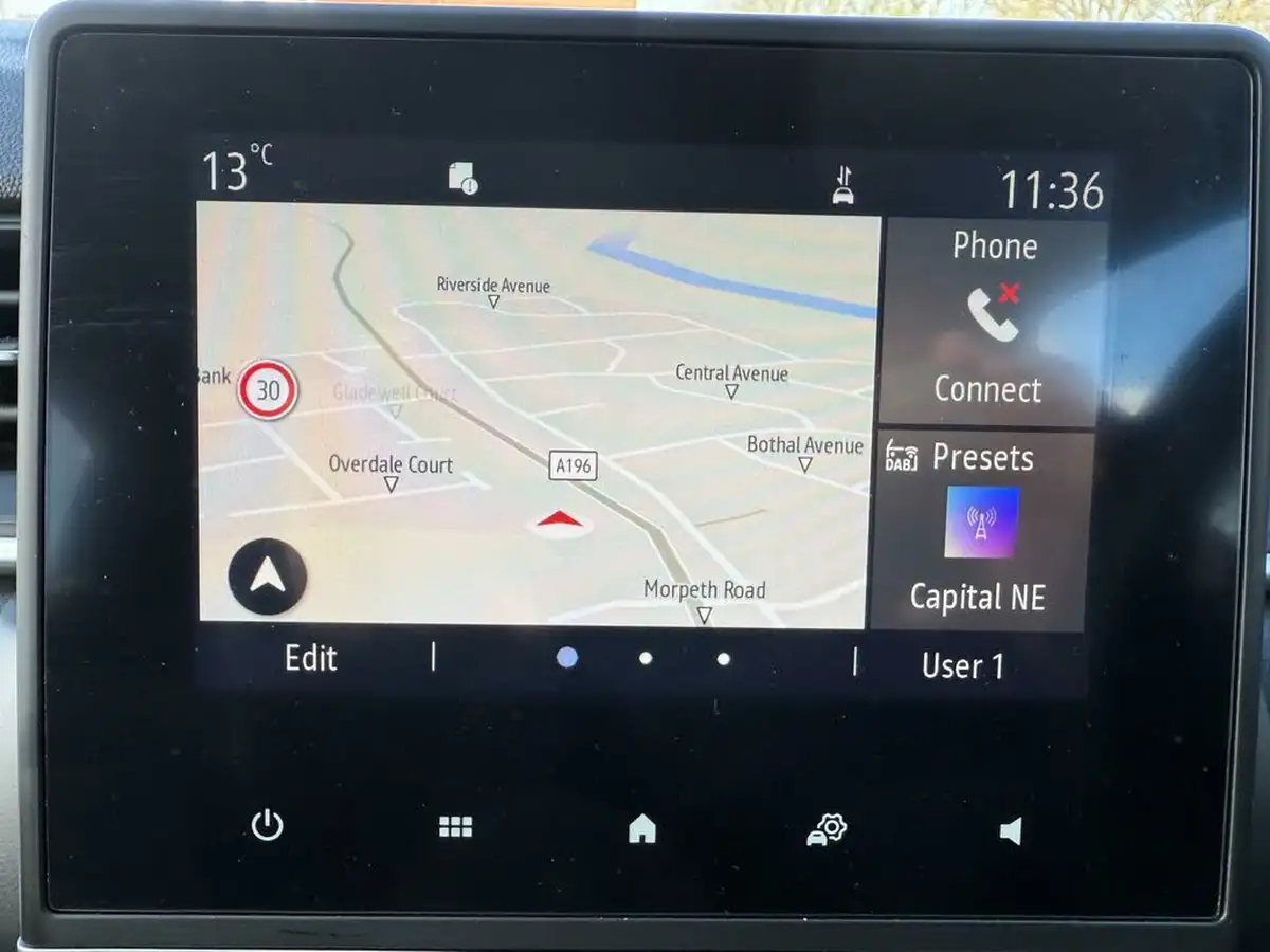 2022-renault-captur-13-tce-iconic-edition-edc-auto-big-48
