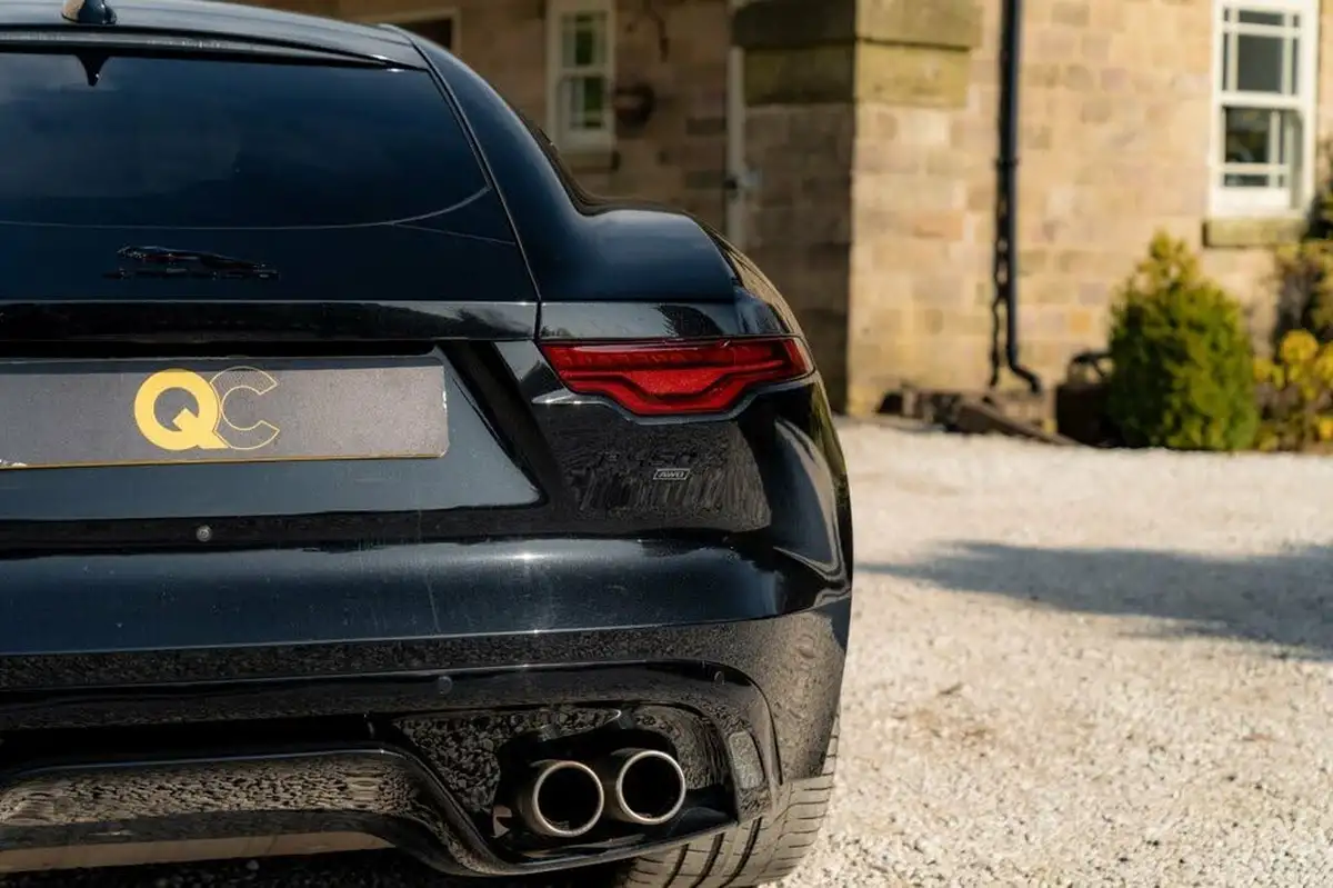 2022-jaguar-f-type-50-v8-p450-r-dynamic-black-awd-coupe-big-17