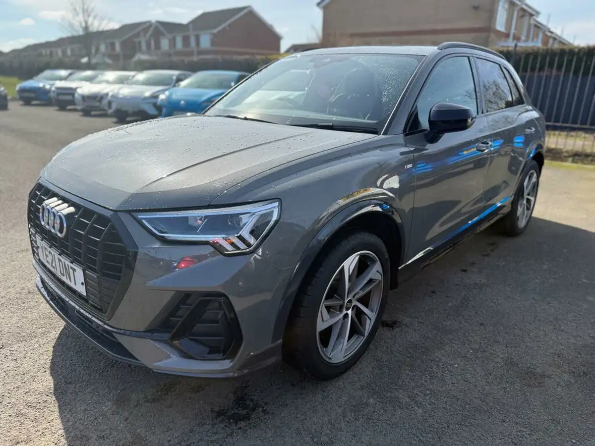2021-audi-q3-15-35-tfsi-black-edition-codcomfort-sound-pack-station-wagon-big-17