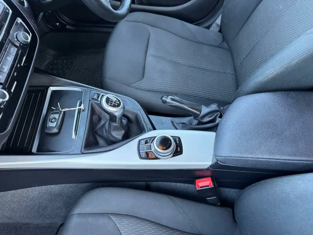 2018-bmw-1-series-15td-116d-se-business-5d-big-35