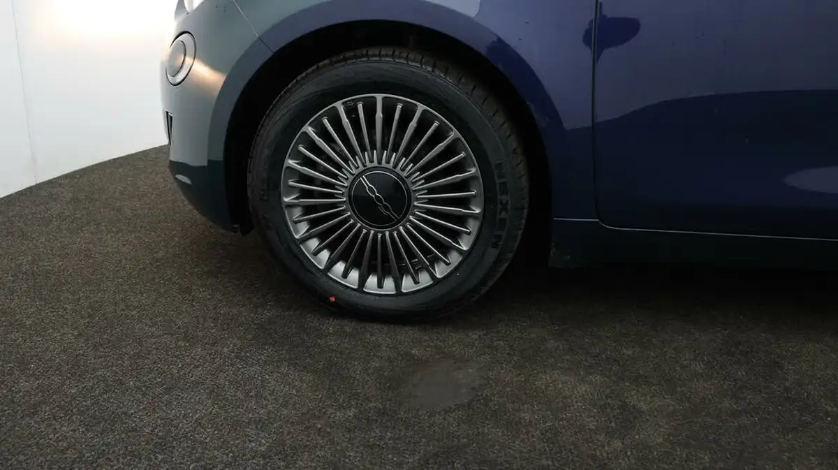 2022-fiat-500-e-icon-117bhp-big-17