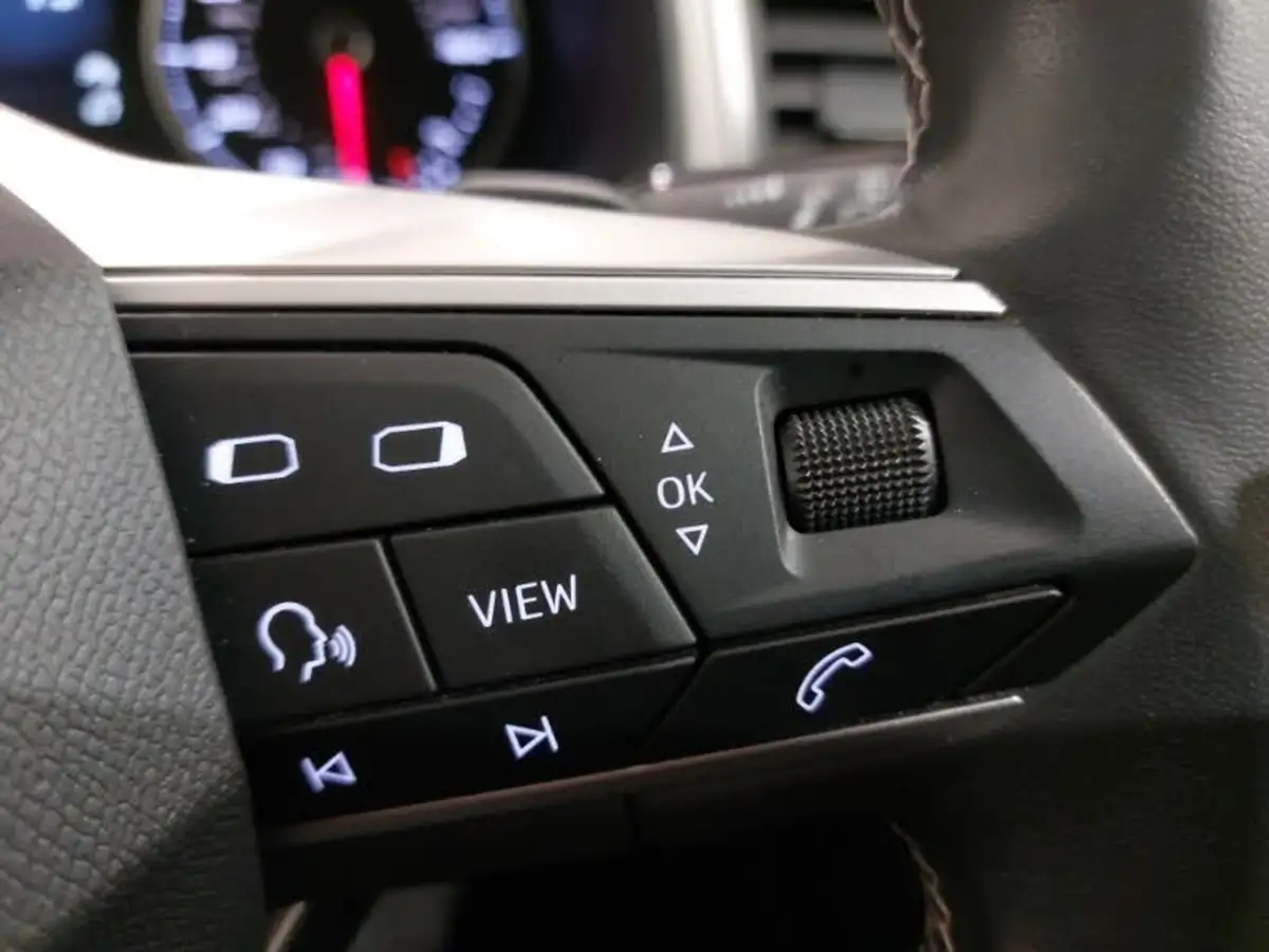 2022-seat-ateca-20tdi-xperience-150ps-dsg-4drive-big-16