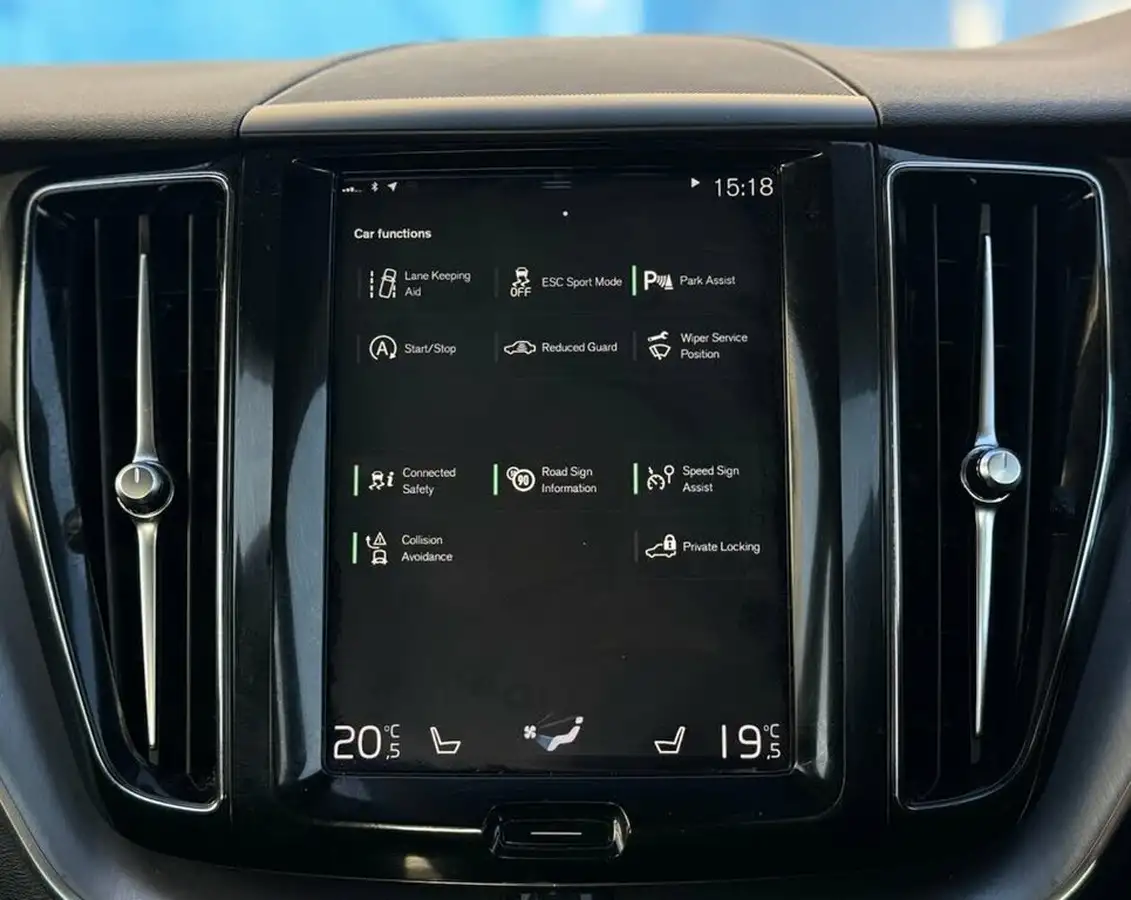 2020-volvo-xc60-20-b5-momentum-big-17