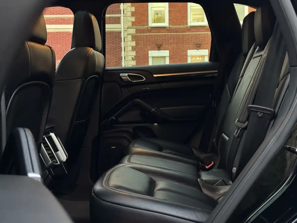 2017-porsche-cayenne-30td-diesel-platinum-edition-big-56