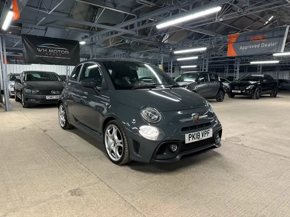 2018-abarth-595-14-tjet-big-1