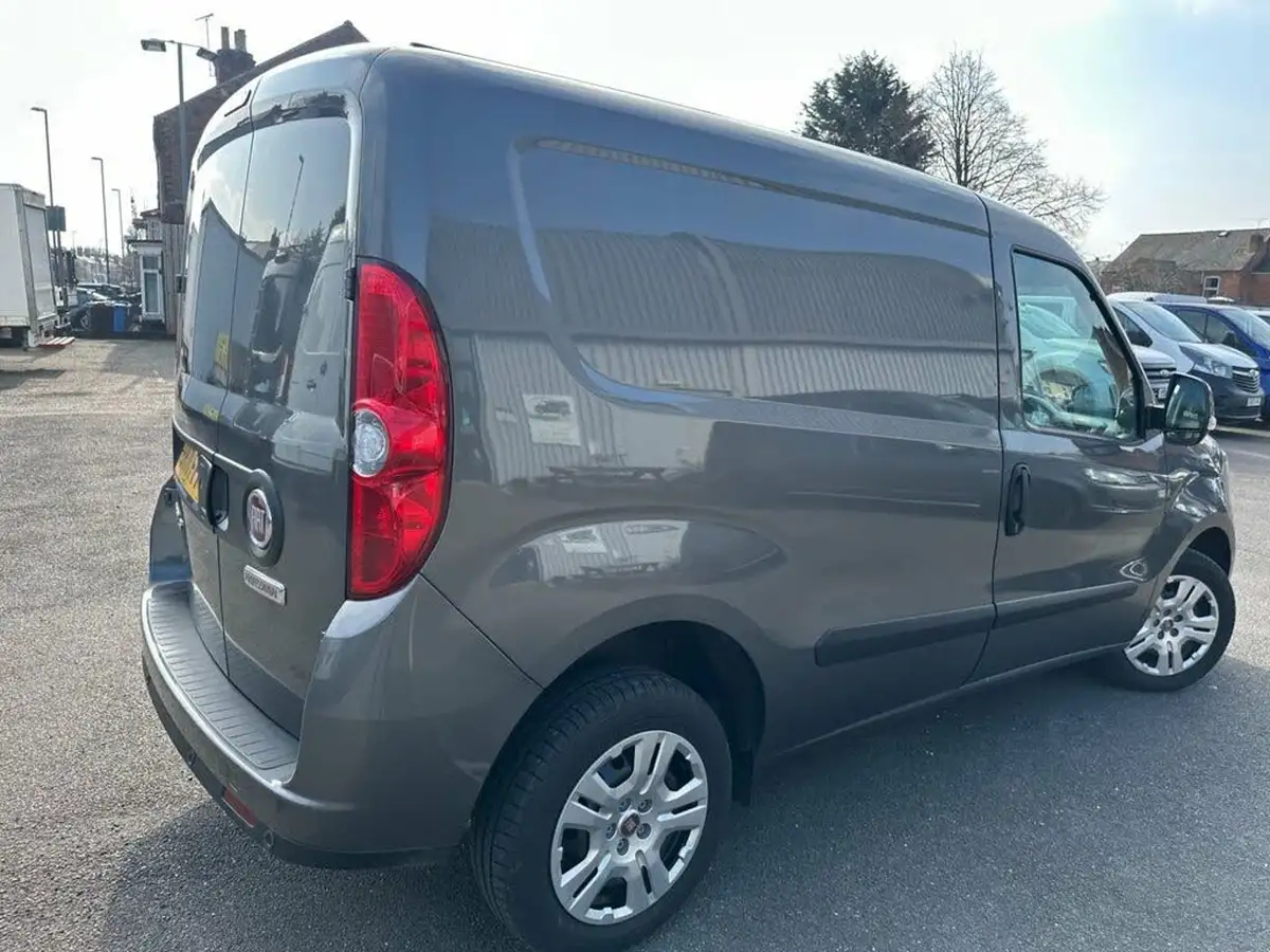 2021-fiat-doblo-cargo-16jtd-l1h1-tecnico-panel-van-big-53