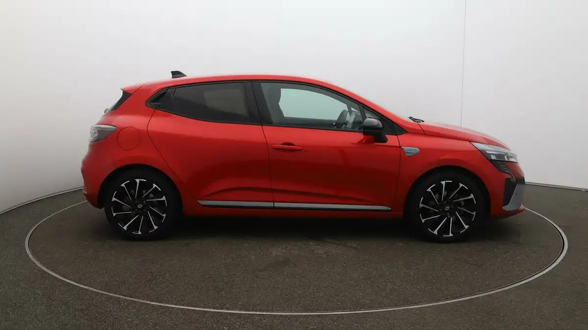 2023-renault-clio-16-esprit-alpine-big-46