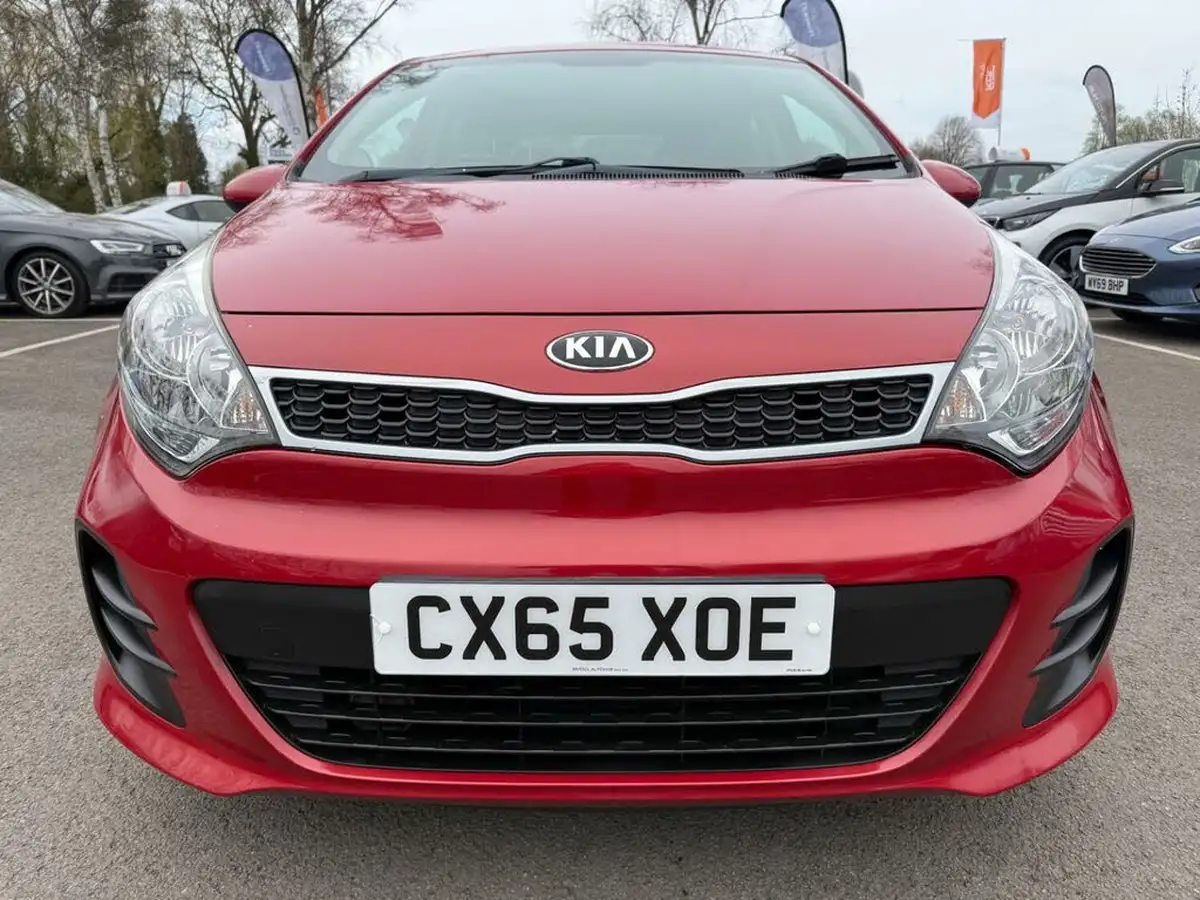 2015-kia-rio-125-sr7-5d-big-16
