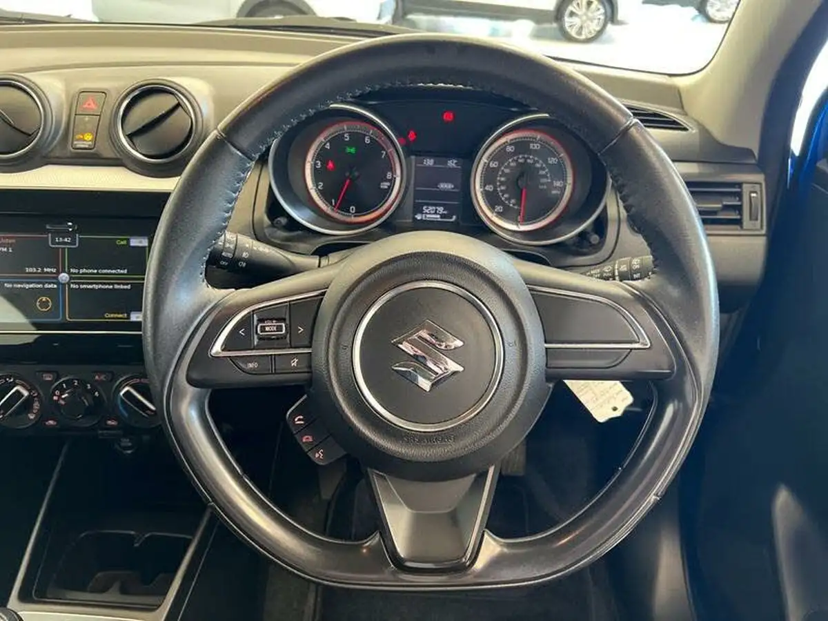 2018-suzuki-swift-10-boosterjet-sz-t-111ps-big-16