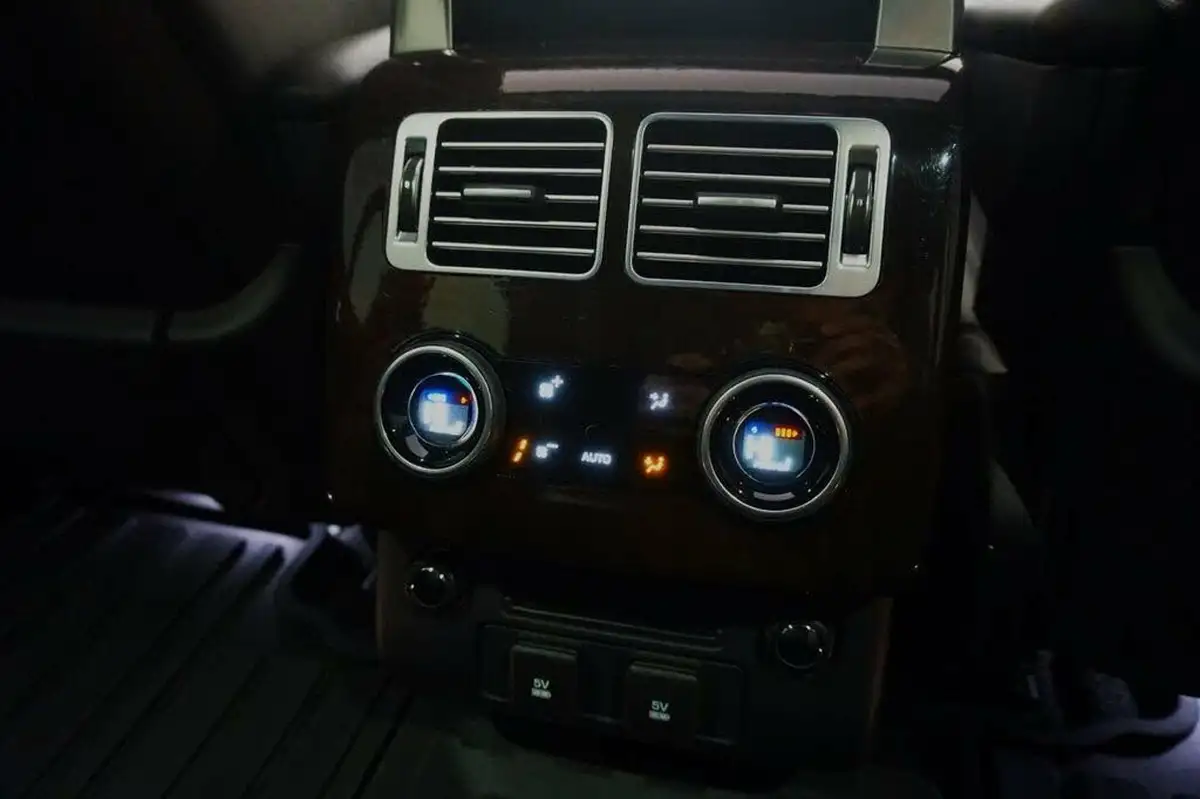 2018-land-rover-range-rover-44-sdv8-autobiography-4wd-lwbss-big-21