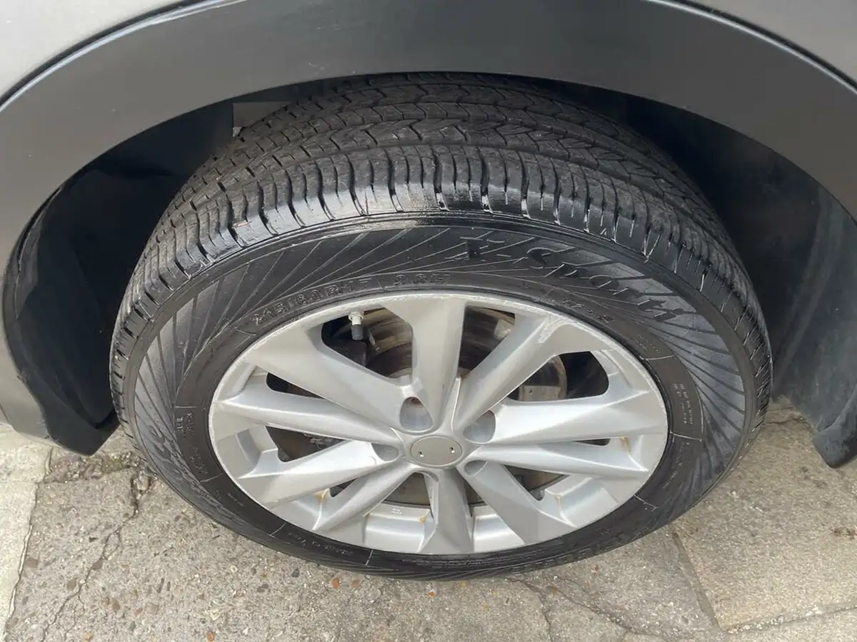 2015-nissan-qashqai-12-acenta-premium-big-36