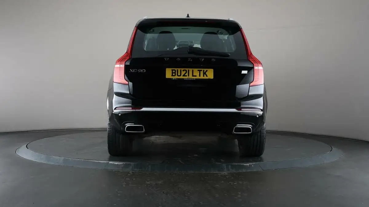 2021-volvo-xc90-20-t8-inscription-390bhp-big-30